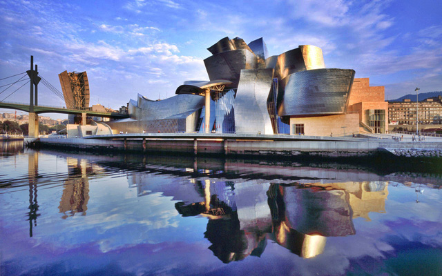 Photo of Bilbao Guggenheim by Frank Gehry